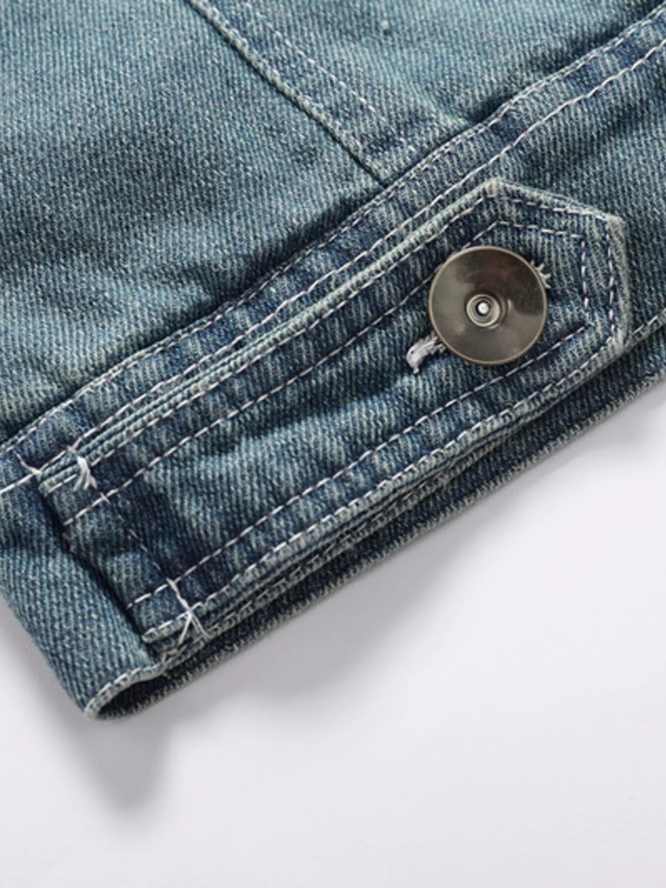 Men's Full Size Faux Fur Collar Denim Jacket Plus Size - Luxé Lane